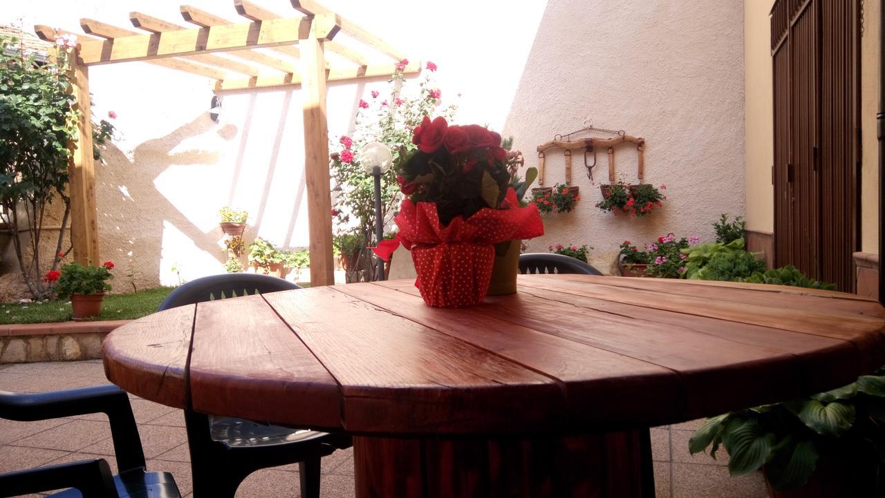 B&B A Casa Di Nonna Massa d'Albe 외부 사진