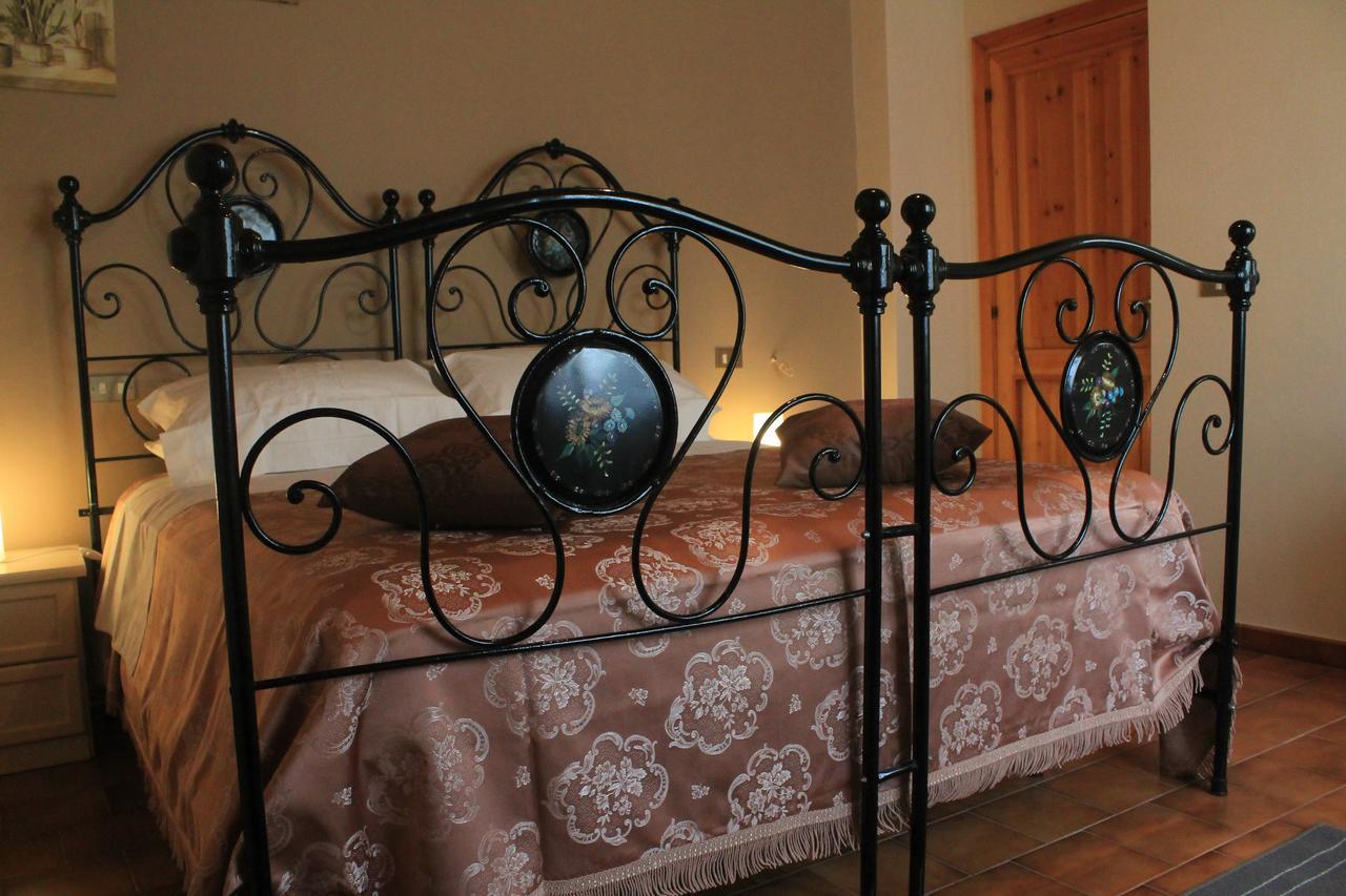 B&B A Casa Di Nonna Massa d'Albe 외부 사진