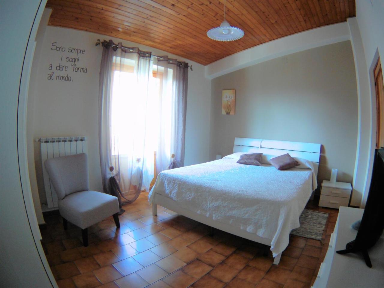 B&B A Casa Di Nonna Massa d'Albe 외부 사진