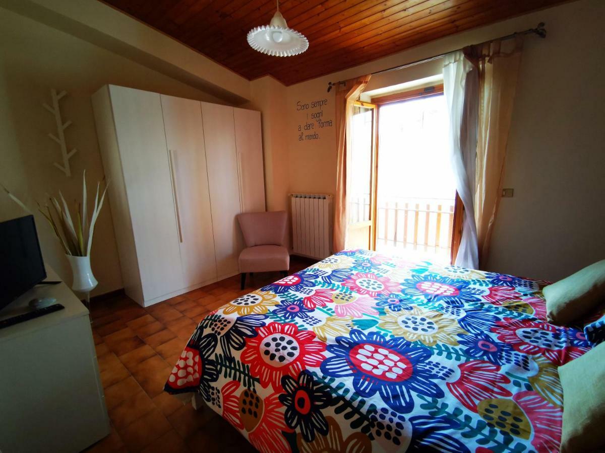 B&B A Casa Di Nonna Massa d'Albe 외부 사진